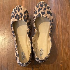 Animal print Mossimo Flats